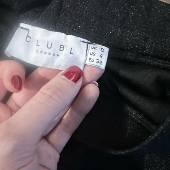 Wide Leg Pants - Picture 2 of 3